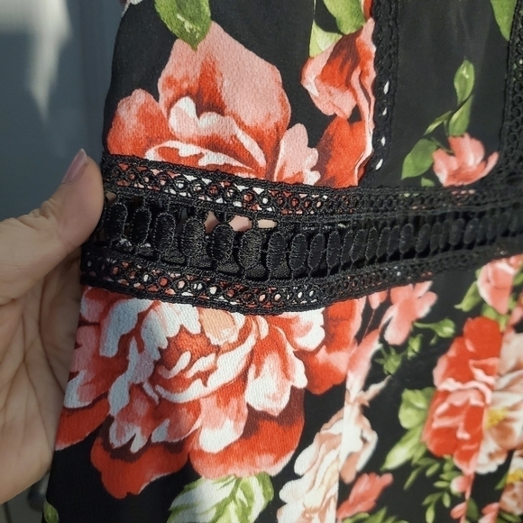 Disney Princess Floral Dress - Picture 3 of 13